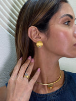 Load image into Gallery viewer, Pret Earring- Round
