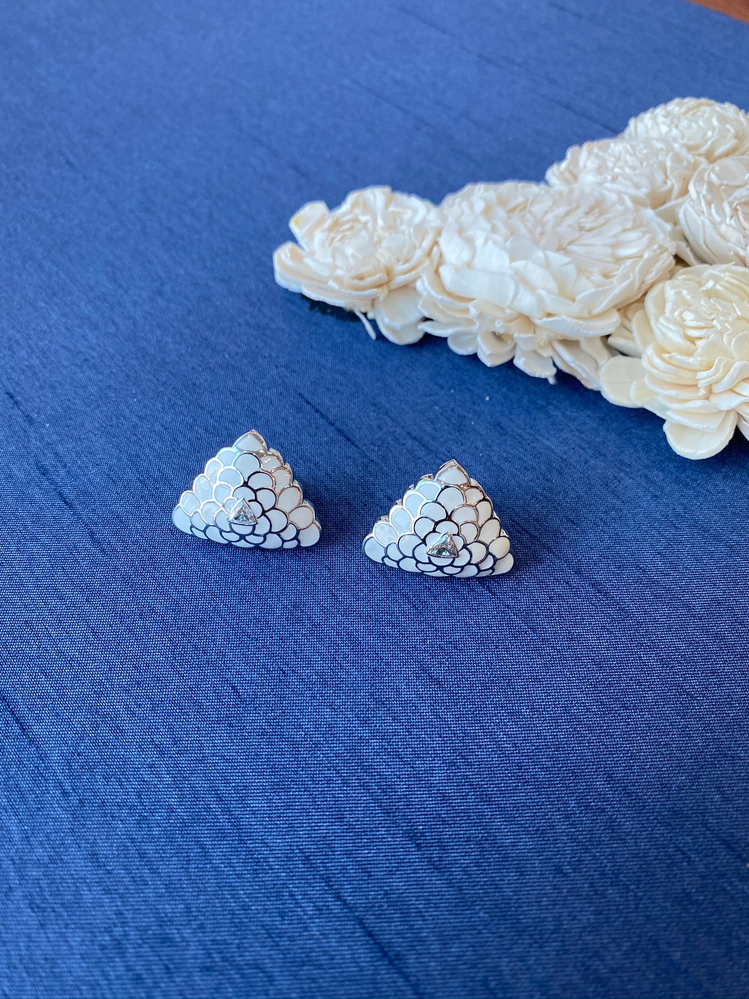 Design Enamel Earrings with Trillion Diamonds