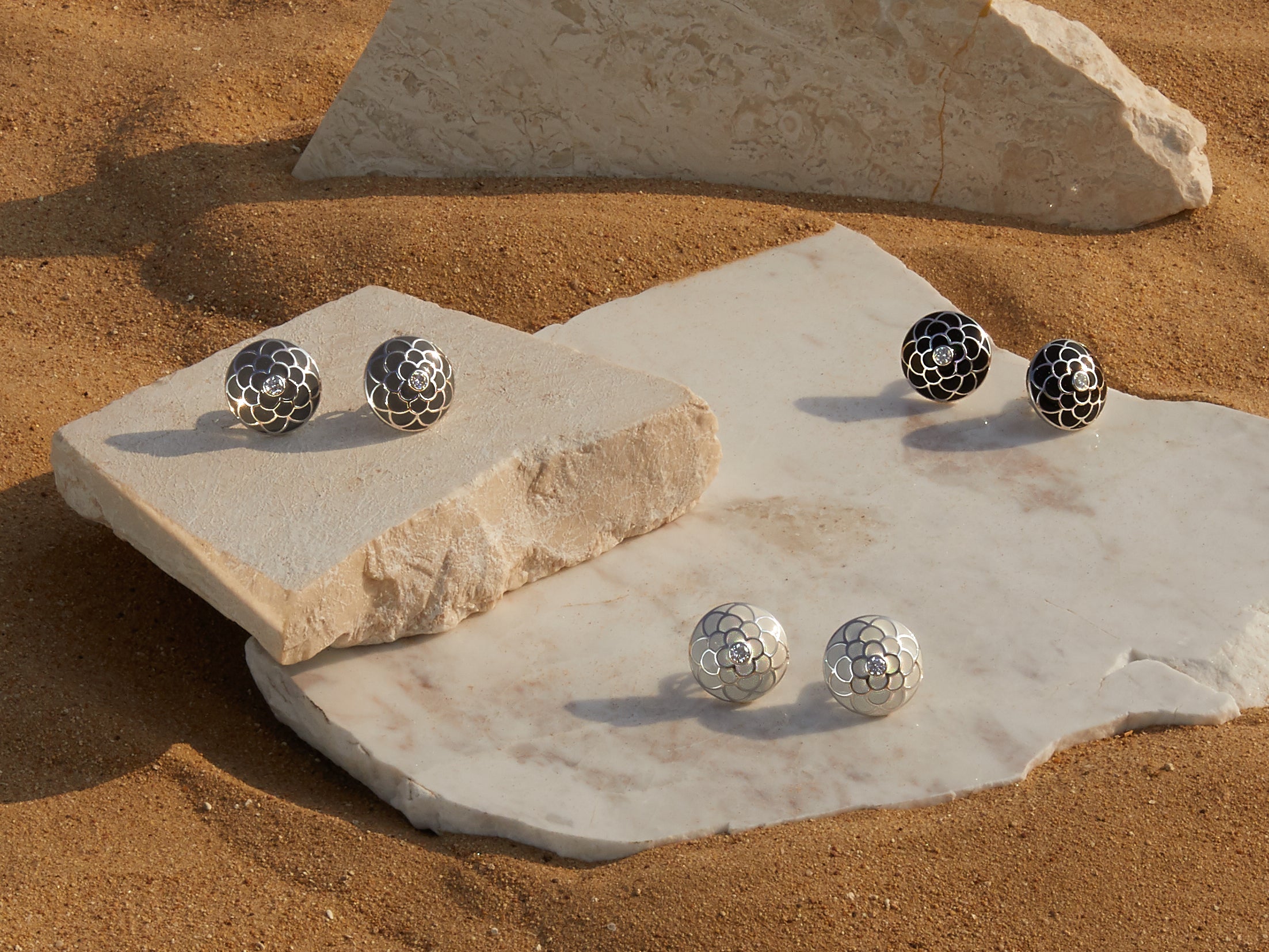 Design Enamel Earrings with Round Diamonds