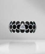 Load image into Gallery viewer, Design Enamel Rings with Trillion Diamonds
