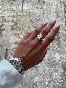 Diamond pear ring