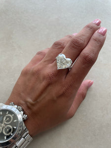 11.06 ct heart diamond ring
